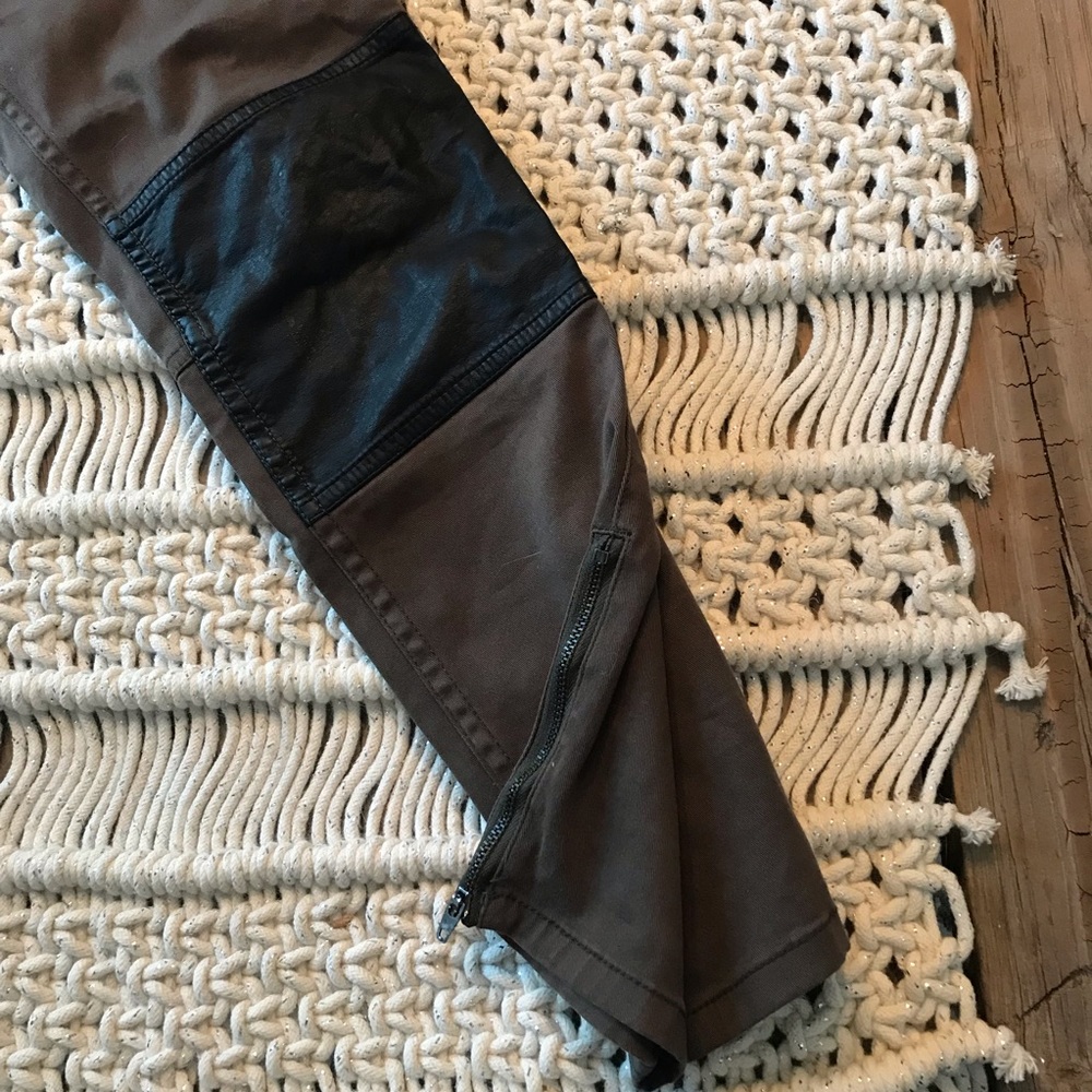 Urban Outfitters BDG Army Green Jean 24 - Picture 5 of 6